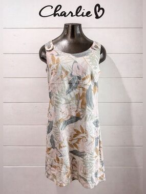 Charlie B – linen -floral pastel Size S